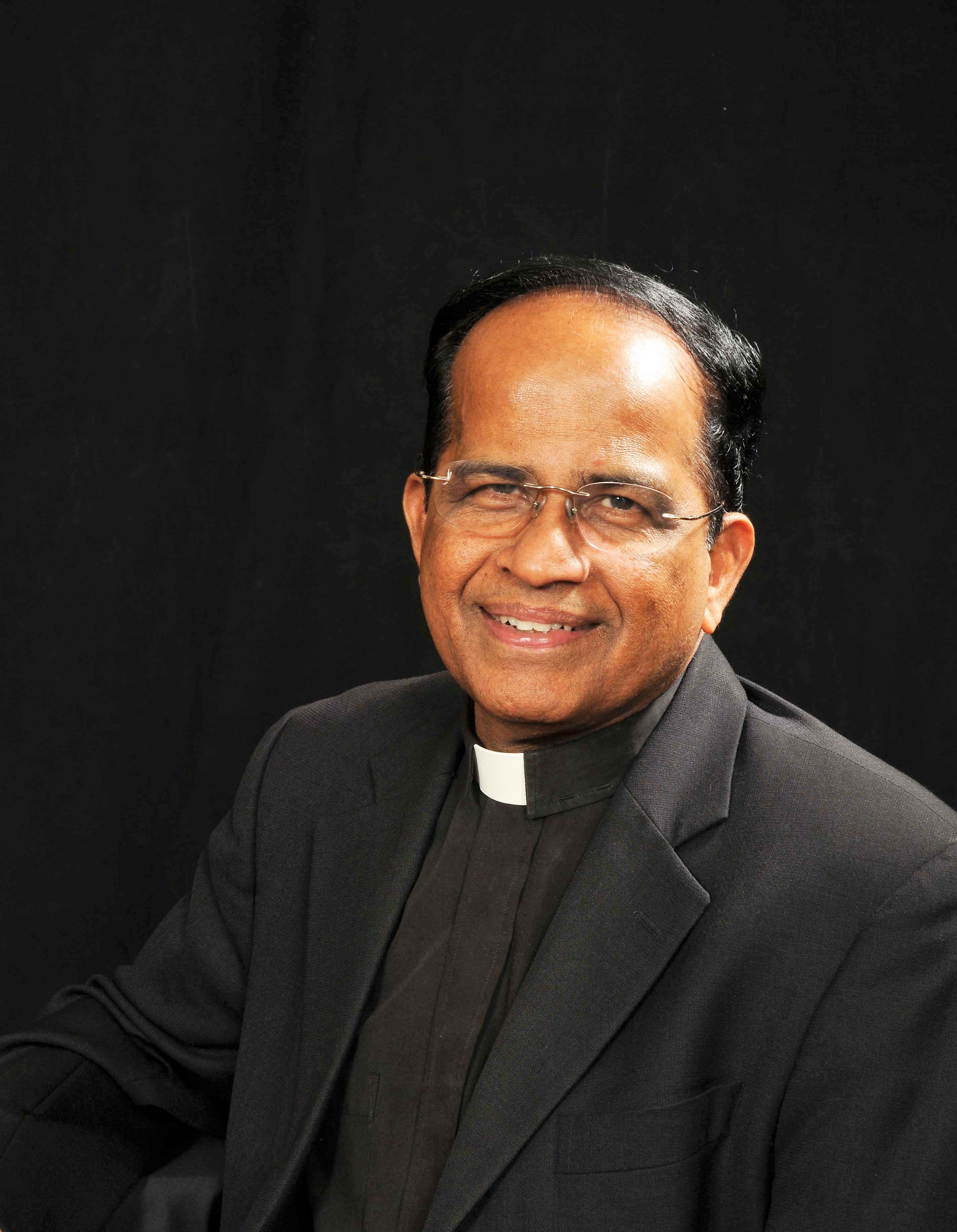 Rev.Thomas Manninezhath 2016 